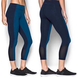 Under Armour Colorblock Blue Crop Leggings Size XS Activewear Pants Yoga Stretch